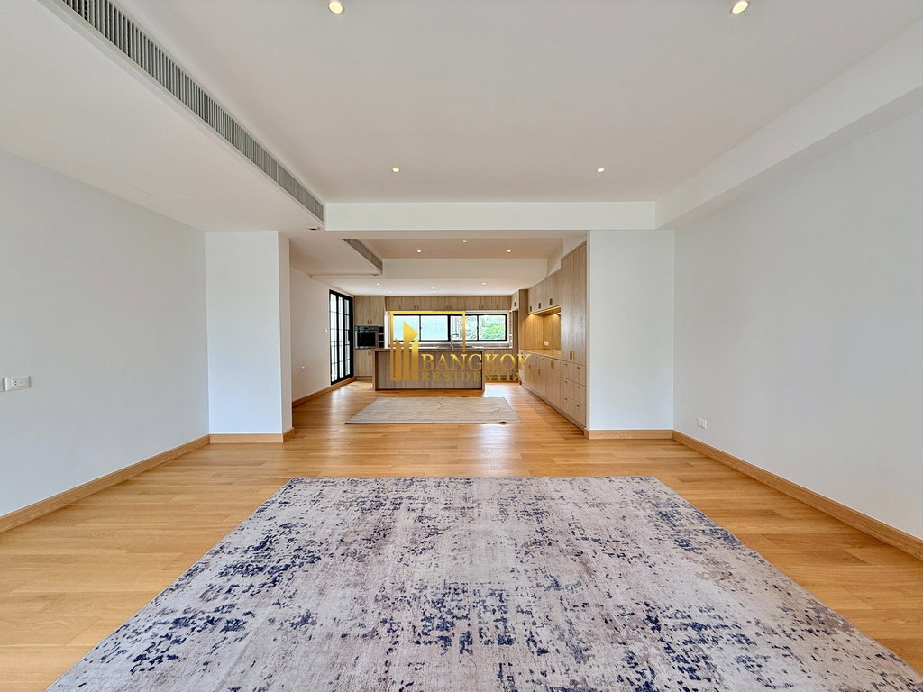 รูป Modern 5 Bedroom Luxury House For Sale in Ekkamai Area - BR28364SH - รูปที่ 14/49