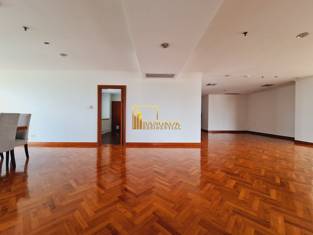 picture Baan Suan Plu Condo | Very Spacious Pet Friendly Condo in Sathorn - BR15928AP - 2/31