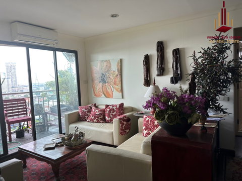 ✨ For Sale: Lumpini Place Narathiwas - Chaopraya Condo ✨💰 Only 7,200,000 THB