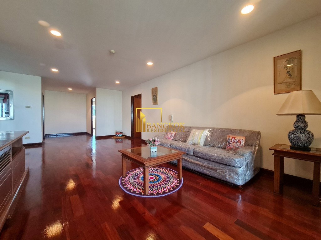 รูป Expansive 4 Bed Duplex Apartment With Private Terrace - BR0087AP - รูปที่ 18/40