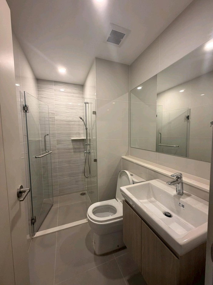 รูป 🔥 Life Rama 4 - Asoke ห้องใหม่ ชั้น 27 ใกล้ MRT ศูนย์สิริกิติ์ เพียง 29,000 บาท/เดือน พร้อมที่จอดรถ! 🏙️✨ - รูปที่ 12/12
