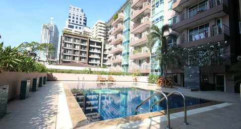 🔥 Available Now! Serene Place Sukhumvit 24 - Book Before It's Gone! 🔥
