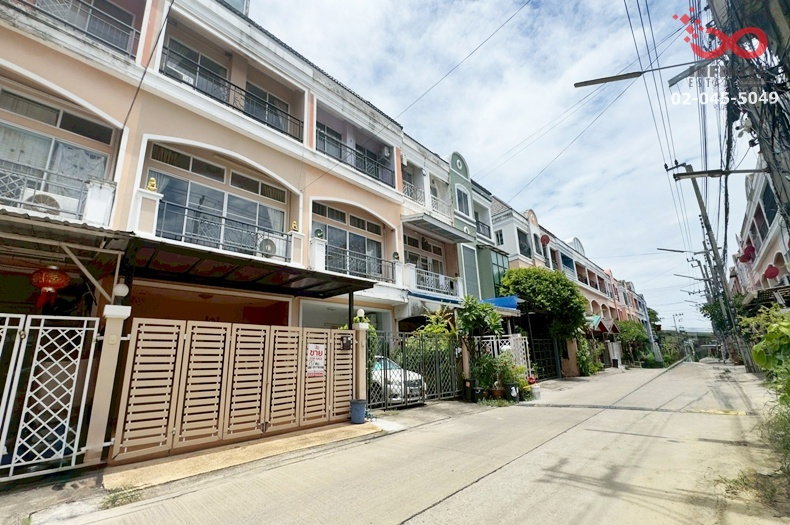 รูป ขายทาวน์โฮม 3 ชั้น 20 ตร.ว. หมู่บ้านเฟรชวิลล่า ซอยนวลจันทร์ 36 - นวมินทร์ 163 รามอินทรา 46 - รูปที่ 1/13