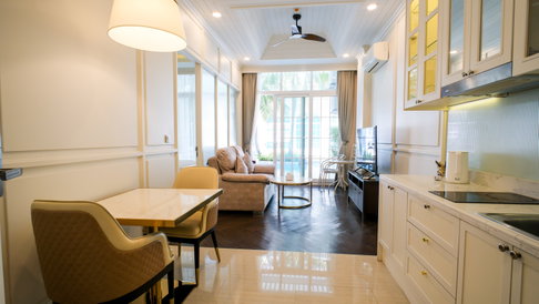 Grand Florida Pool Access Condo for Rent Pattaya