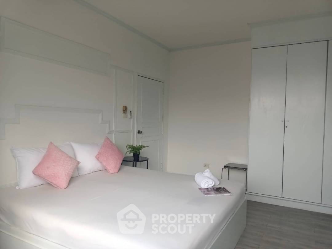 picture High-Floor 1-BR 63 Sqm At The Waterford Park Sukhumvit 53, BTS Thong Lor (ID 985416) - 10/18