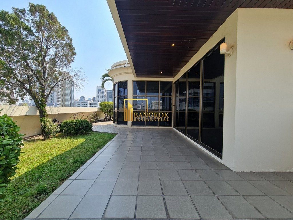 รูป Expansive 4 Bed Duplex Apartment With Private Terrace - BR0087AP - รูปที่ 12/40