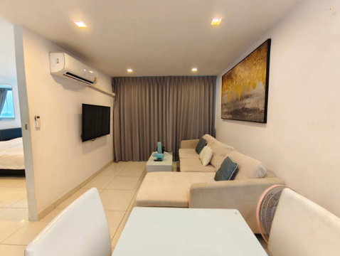 🔥 Condo for Sale – Park Royal 3 | Spacious Unit | Only 400 m from the Beach