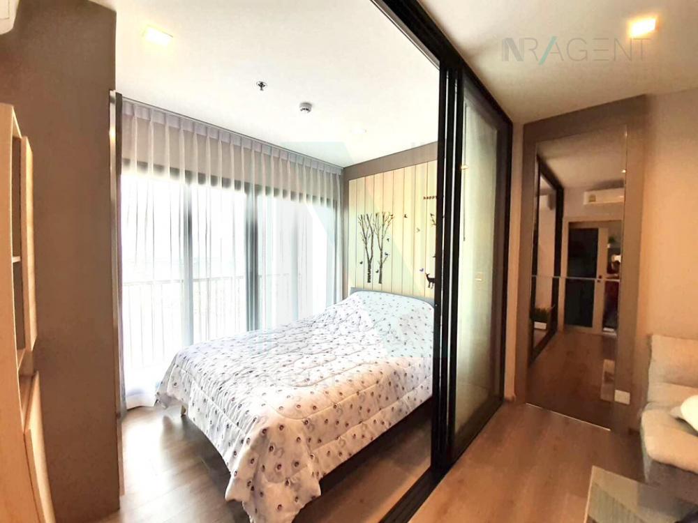 picture For Rent Condo THE POLITAN RIVE Building 1, Floor 48,1 bed room, Room size 31.00 sqm - 2/8
