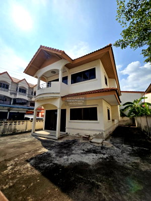 Houses for sale Bangkok : For Sale House , Arun Thong Village 2 Soi Petchkasem 69 , corner unit , wide frontage , Nong Khaem , Nong Khaem , Bangkok , CX-164826 ✅ Live chat with us ADD LINE @connexproperty ✅