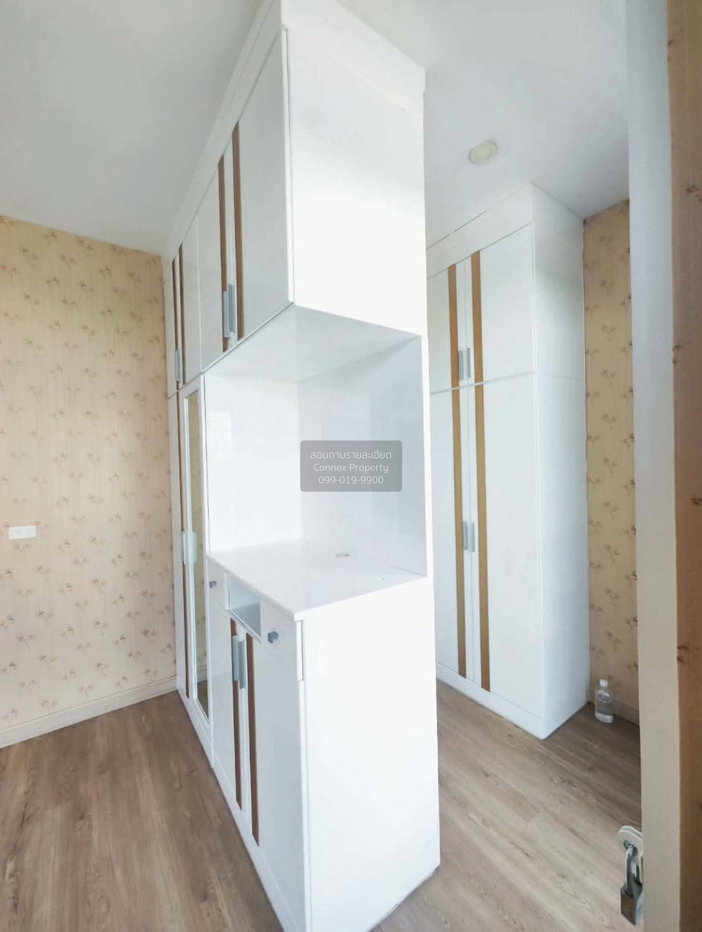 รูป ขายทาวน์โฮม 2 ชั้น หมู่บ้าน คิว ดิสทริค กัสโต้ กิ่งแก้ว - สุวรรณภูมิ สมุทรปราการ CX-165153 ✅ ทักไลน์ @connexproperty ตอบทันที ทีมงานมืออาชีพ ✅ - รูปที่ 9/10
