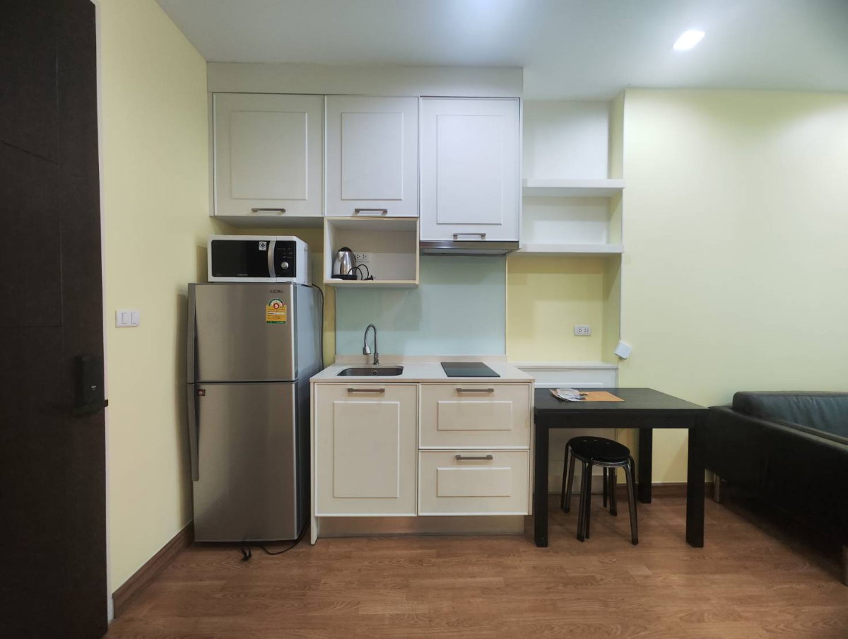 picture Condo for rent at Q House Sukhumvit 79 near BTS On Nut, high-floor unit (Rt-01) - 9/16