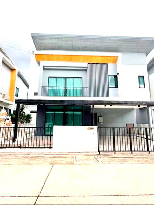 เช่าบ้านเดี่ยว ดรีมเวิลด์ : ให้เช่าบ้านชีวารมย์ รังสิต-ดอนเมือง (Chewarom Rangsit-Donmueang)  ใกล้ฟิวเจอร์พาร์ค รังสิต