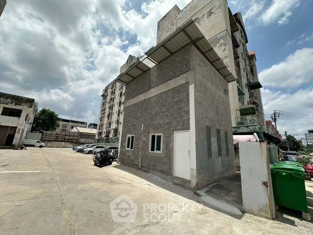 picture Land For Sale Nong Bon Prawet Bangkok (ID 3108830) - 9/20