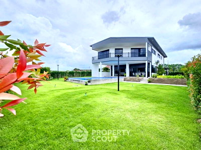 เช่าบ้านเดี่ยว สัตหีบ ชลบุรี : วิลล่า 5 ห้องนอน ให้เช่า ใกล้ Nongnooch Garden Pattaya บางเสร่ สัตหีบ ชลบุรี (ID 2151408)