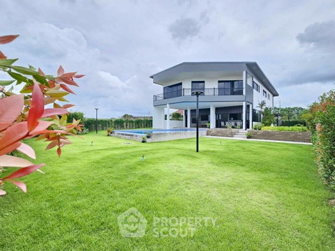 5-BR Villa For Rent Near Nongnooch Garden Pattaya, Bang Sare (ID 2151408)