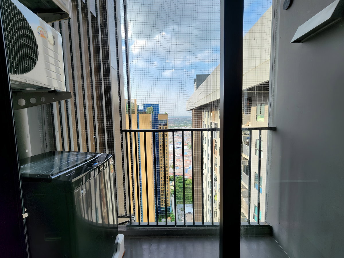 รูป **ห้องว่างครับ ทิศเหนือ รีโนเวทใหม่ มีเครื่องซักผ้า**ให้เช่า: พลัมคอนโด เซ็นทรัล สเตชั่น** มาดูนะเดี๋ยวไปก่อน!! ชั้นสูงวิวสวย SN490.88 - รูปที่ 17/90