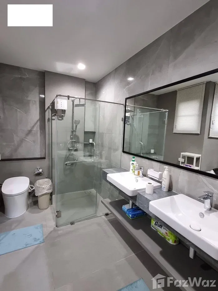 picture Bangkok Boulevard Vibhavadi 6597853 - 7/24