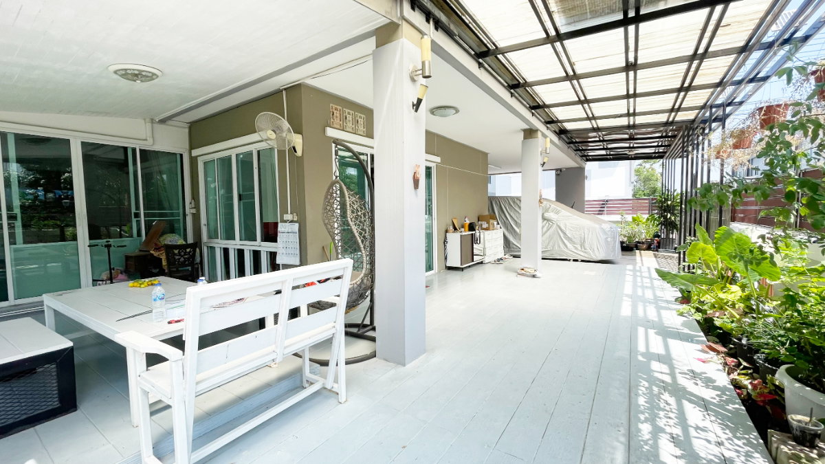 รูป ขายบ้านเดี่ยว 2 ชั้น บ้านบึง ชลบุรี หมู่บ้านบูรพาเมาท์เท่น หลังมุม มีสระว่ายน้ำส่วนตัว - รูปที่ 10/20