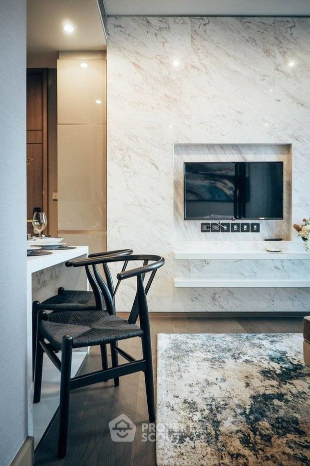 picture 1-BR 36 Sqm On 16th Floor, The Esse At Singha Complex Near MRT Phetchaburi (ID 2922186) - 7/11