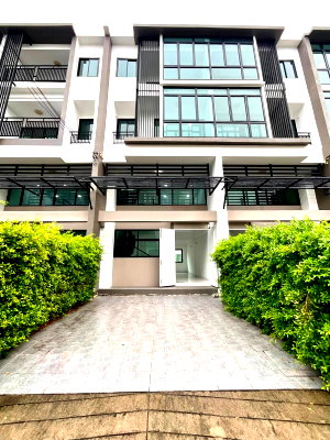 โฮมออฟฟิศ เขตบางบอน : 🏢ขายโฮมออฟฟิศ 3ชั้นครึ่ง บ้านใหม่ มือ 1   💛คาซ่า ดิว่า” สาทร-กัลปพฤกษ์📍 กำนันแม้น13 แยก18 