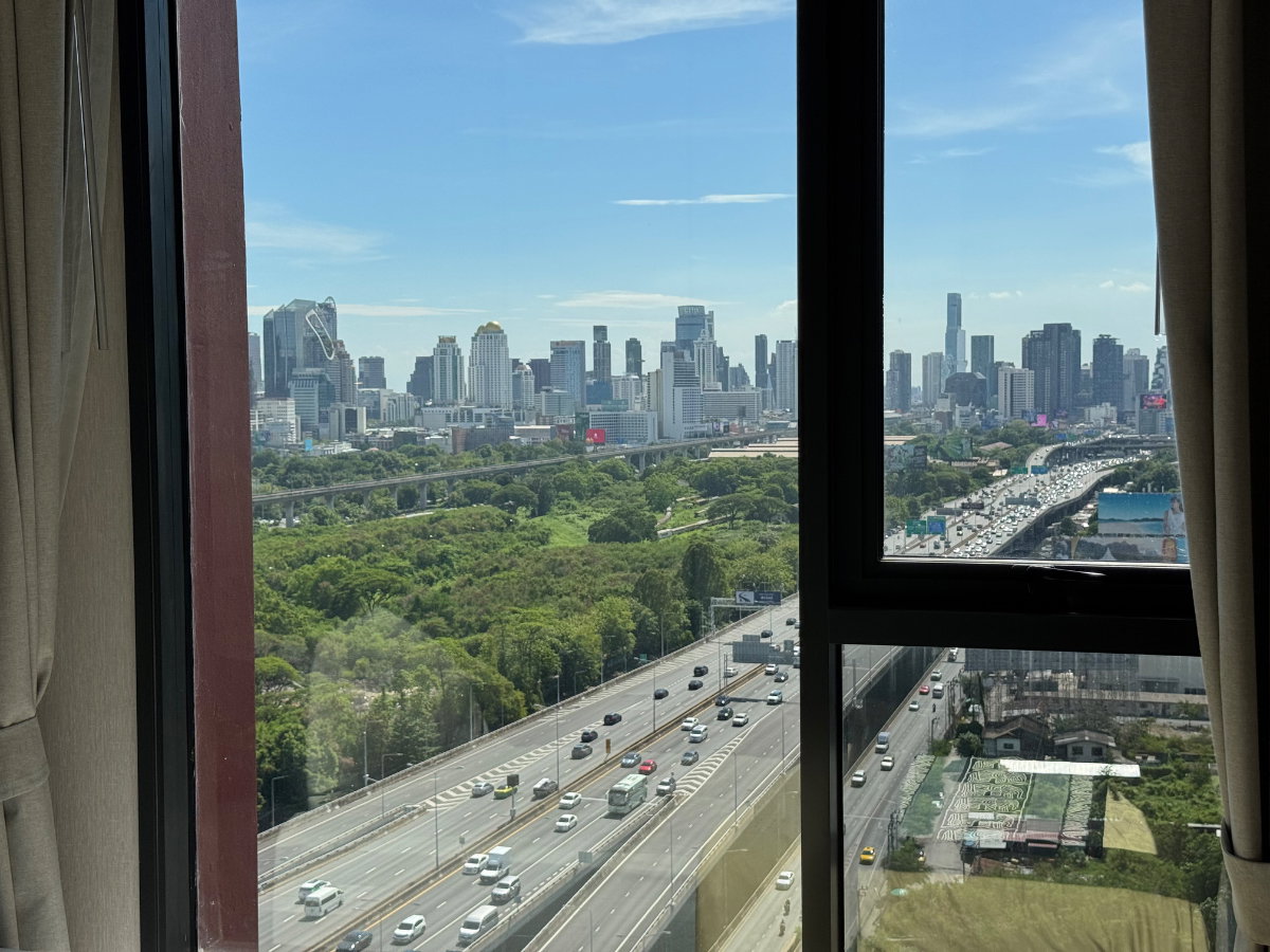 picture For Rent Life Asoke Hype 1 Bedroom - 8/25