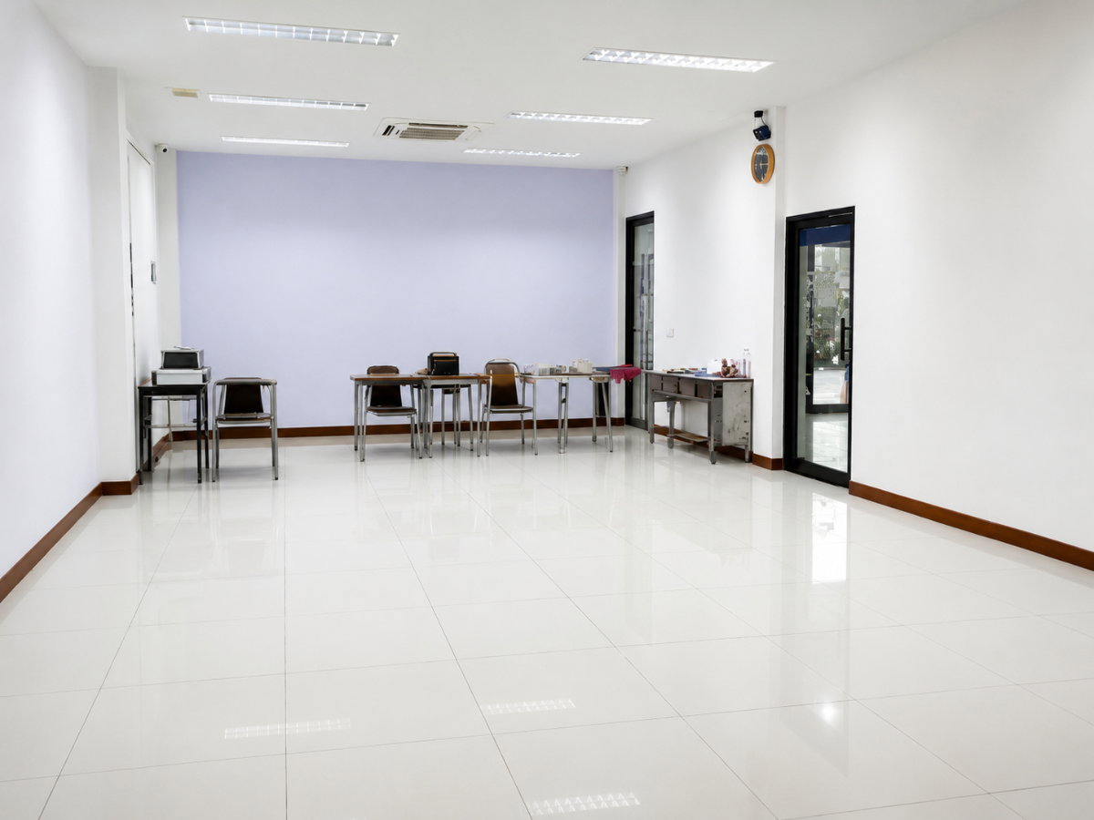 picture 545 SqM Navamin Home Office at THB 34,862 per SqM | Fully Equipped - Hot Deal - U6022398 - 17/22
