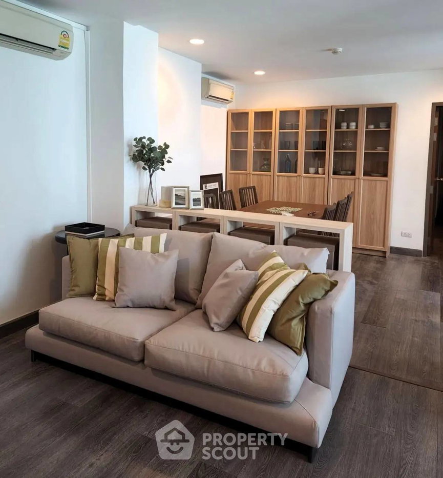 รูป คอนโด 2 ห้องนอน 83 ตร.ม. ที่ Rende Sukhumvit 23 ใกล้ MRT สุขุมวิท (300 ม.) (ID 3069964) - รูปที่ 1/10