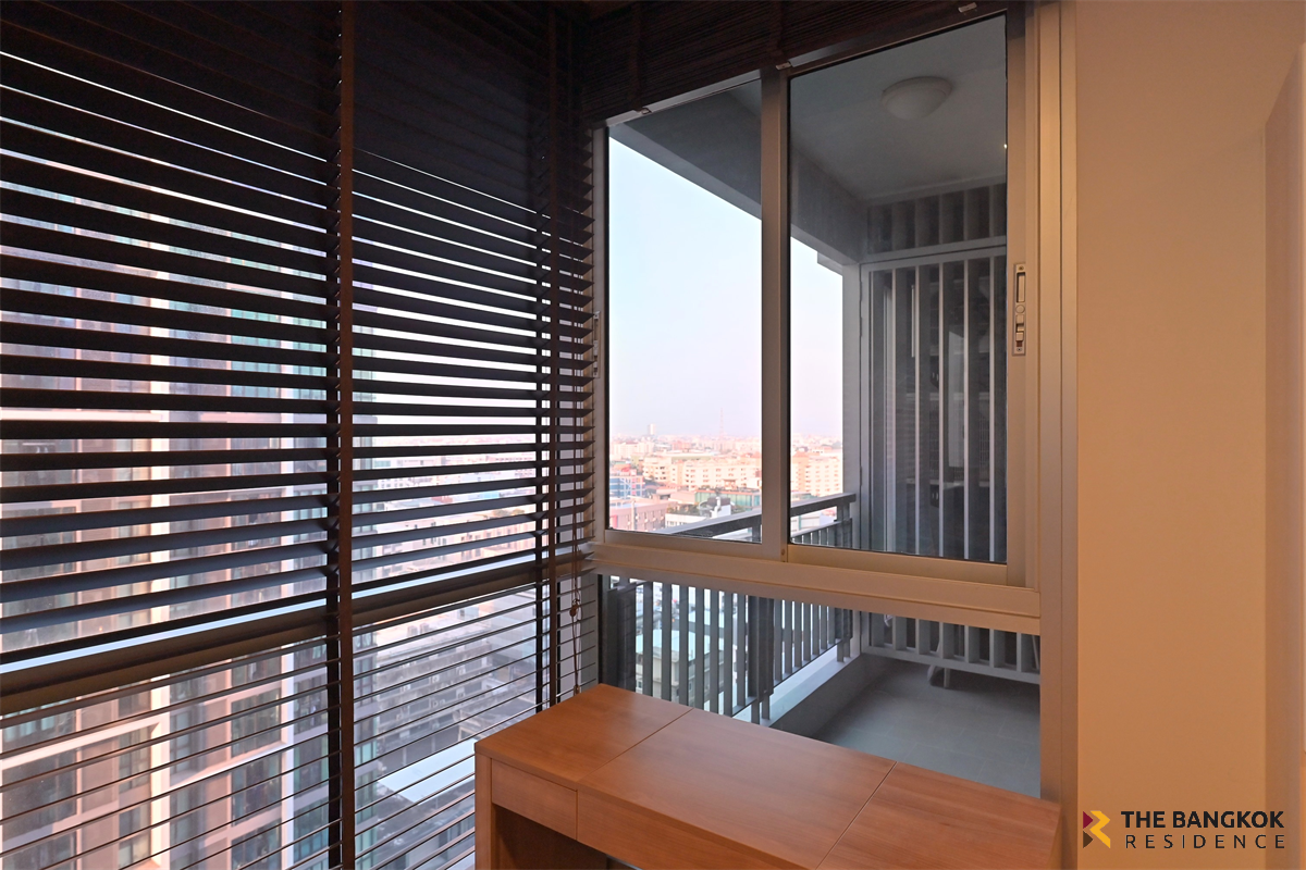 picture Popular units sell out fast RHYTHM Ratchada-Huaikhwang near MRT Huai Khwang Station - 4/10