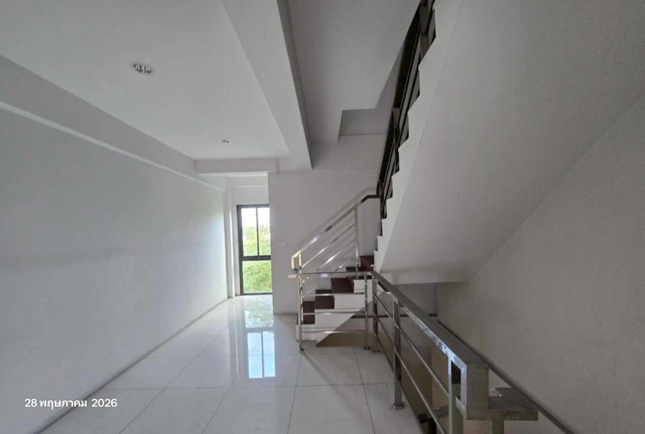 picture SHOP HOUSE 43 Sq.w. Muang Chon Buri Chonburi for 16M - 49/58