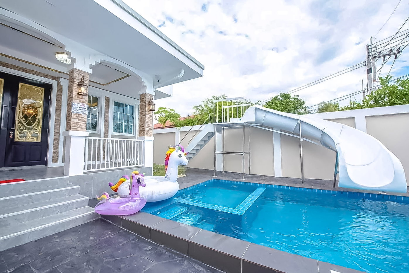 รูป Luxury House for Sale Mabprachan East Pattaya 3 Bedroom - รูปที่ 12/14