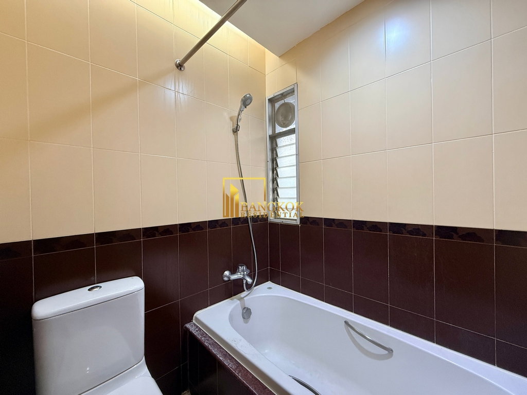 picture Large 2 Bedroom Apartment For Rent in Sathorn Area - BR21386AP - 22/39