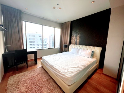Condos for rent : For rent Condo The Emporio Place 24 Fully Furnished  (S03-2741)