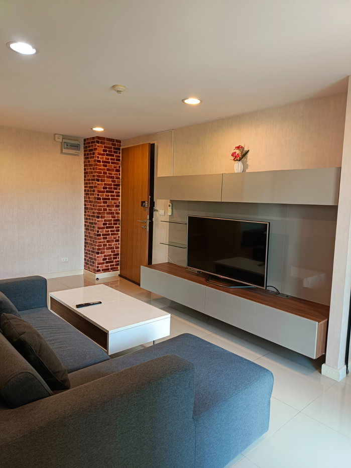 picture Room for rent @ Zenith42, 2 Beds, 50 sq.m. - 3/11