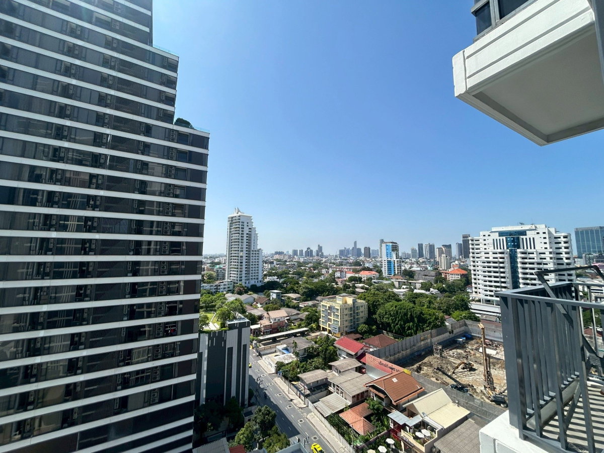 picture Condo for rent at M Thonglor, spacious 1-bedroom pet-friendly unit (Rt-01) - 16/18