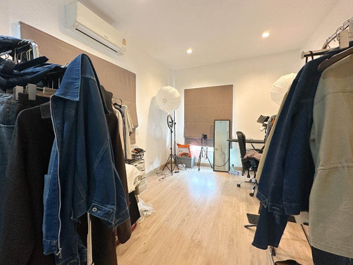 รูป 🚨 สเปกหายาก! บ้านเดี่ยวหลังมุมไซส์ใหญ่ หน้าไม่ชนใคร สภาพใหม่เอี่ยม 🔥 ขายบ้านเดี่ยว คาซ่า วิลล์ ดอนเมือง - สรงประภา 🔥 / 4 ห้องนอน #HDMK081 - รูปที่ 21/32