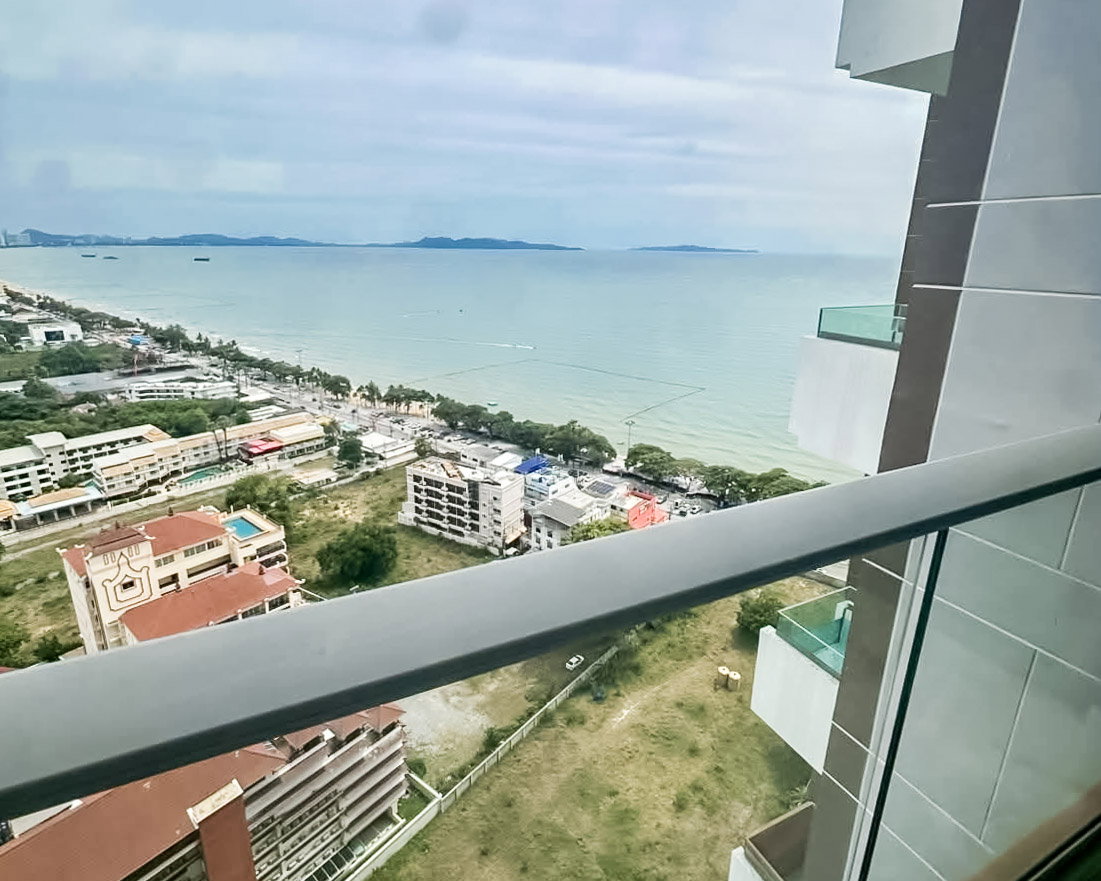 picture Copacabana Beach Jomtien Luxury for Rent Private Pool Sea View - 9/12