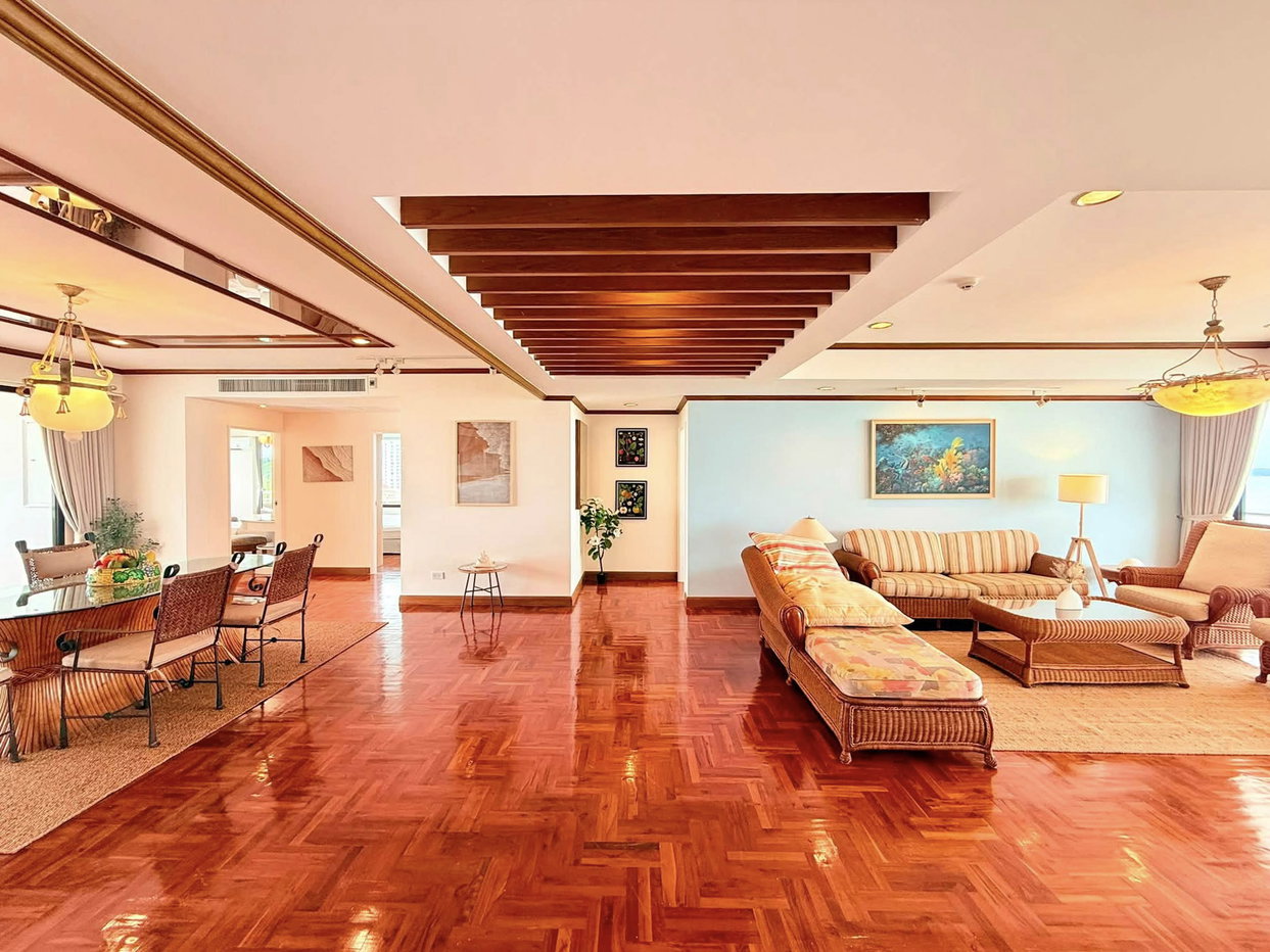 picture Royal Cliff Garden Luxury Sea View Condo for Rent Pratumnak - 4/18