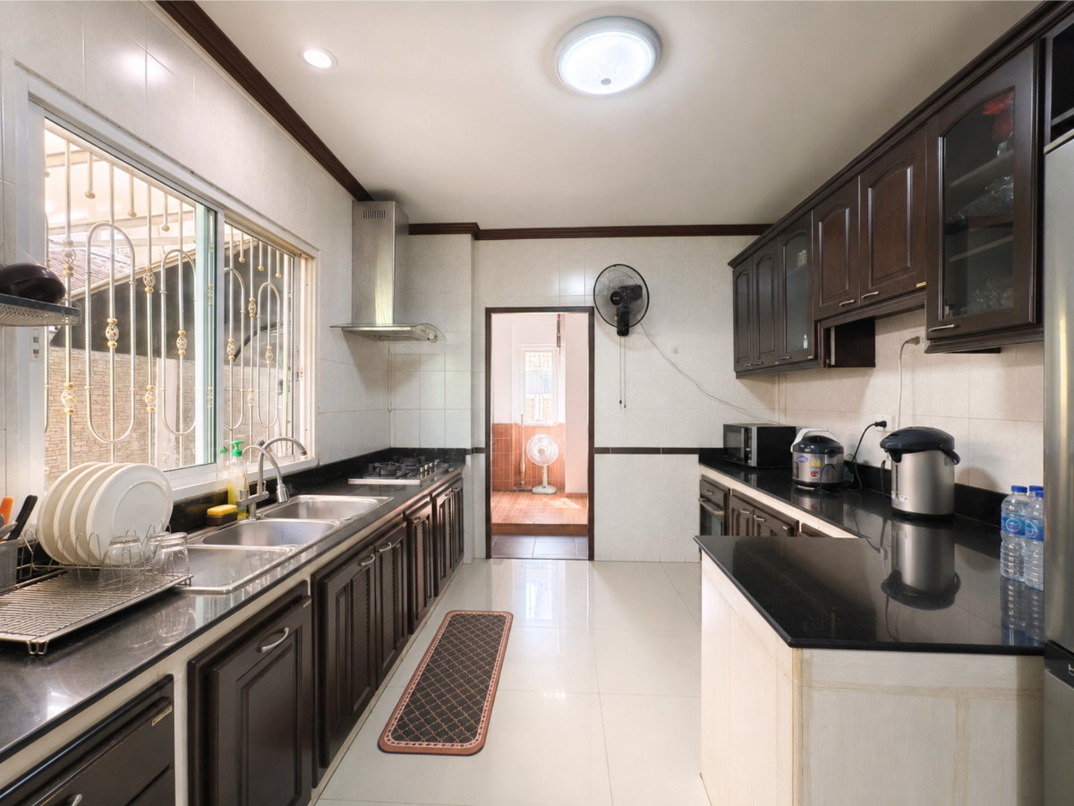 รูป ขาย บ้านเดี่ยว ร่มรื่น บรรยากาศเหมือนรีสอร์ท ติดถนนหลักของหมุ่บ้าน Natural Ville ร่มเกล้า 3 ห้องนอน 4 ห้องน้ำ 175 ตร.ว. - รูปที่ 14/32