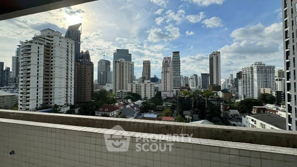 รูป คอนโด 3-ห้องนอน ที่ ริชมอนด์ พาเลส คอนโดมิเนียม ใกล้ BTS พร้อมพงษ์ (ID 3108651) - รูปที่ 21/25