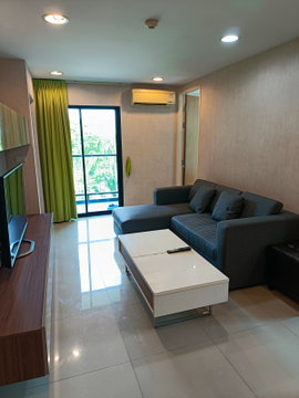 Room for rent @ Zenith42, 2 Beds, 50 sq.m.