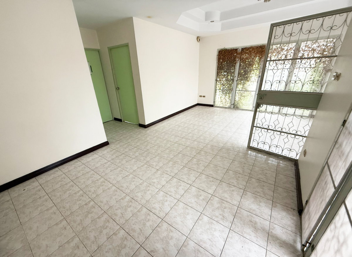 รูป ขายบ้านเดี่ยว หมู่บ้านแฟมิลี่ปาร์ค ชลบุรี (Family Park)พร้อมเข้าอยู่ - รูปที่ 3/8