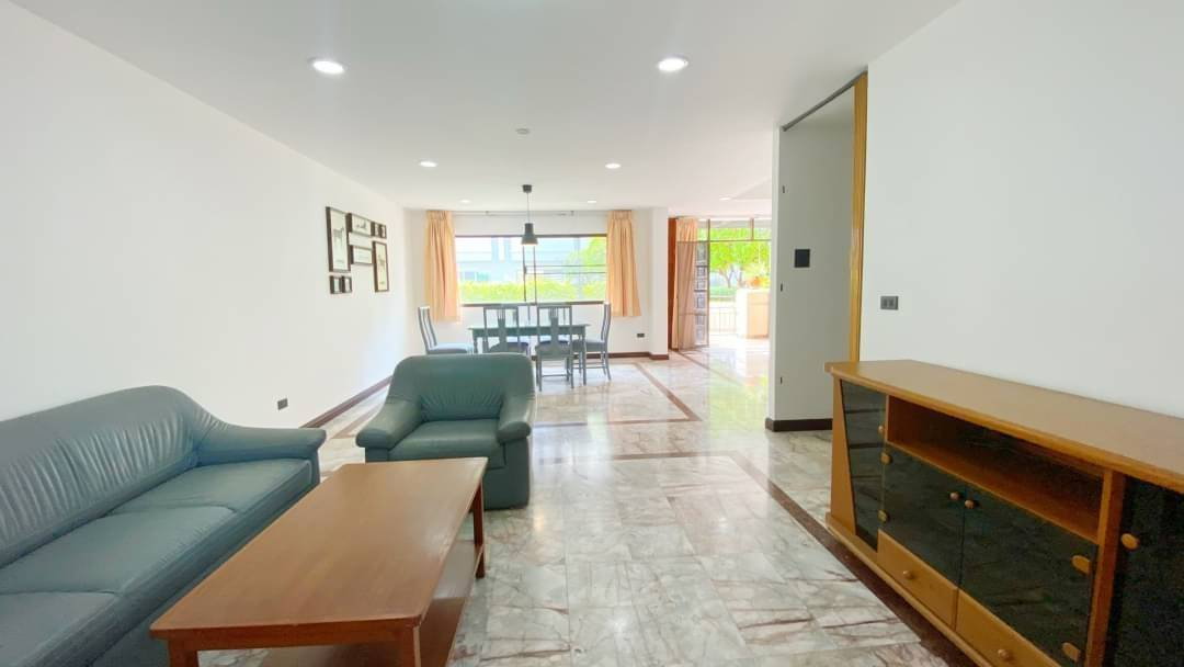 รูป ให้เช่าทาวน์โฮม 4 ชั้นครึ่ง เอกมัยซอย 10 ใกล้โรงเรียนสาธิต มศว. โครงการบ้านเจริญมิตร บนถนนสุขุมวิท เอกมัย ซอย 10 - รูปที่ 11/13