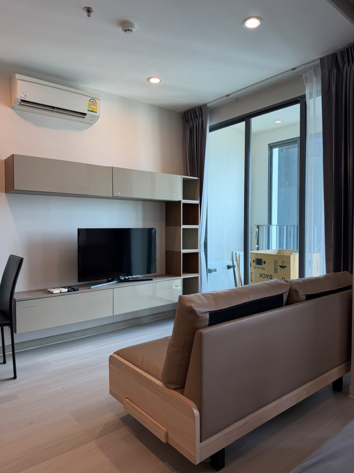 ✅ ✅ ห้องว่าง* ให้เช่า - IDEO Q Chula - Samyan , 1 ห้องนอน พร้อมเข้าอยู่ ติดต่อไลน์ @bktasset หรือโทร 095-325-8928