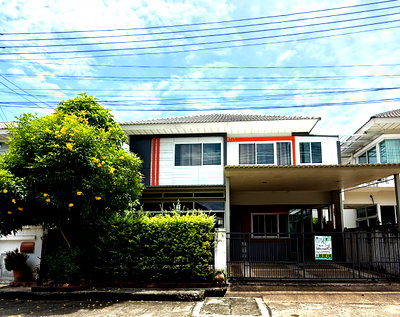 Houses for sale Muang Pathum Thani Pathumthani : Perfect Park detached house for sale in the heart of Pathum Thani. 