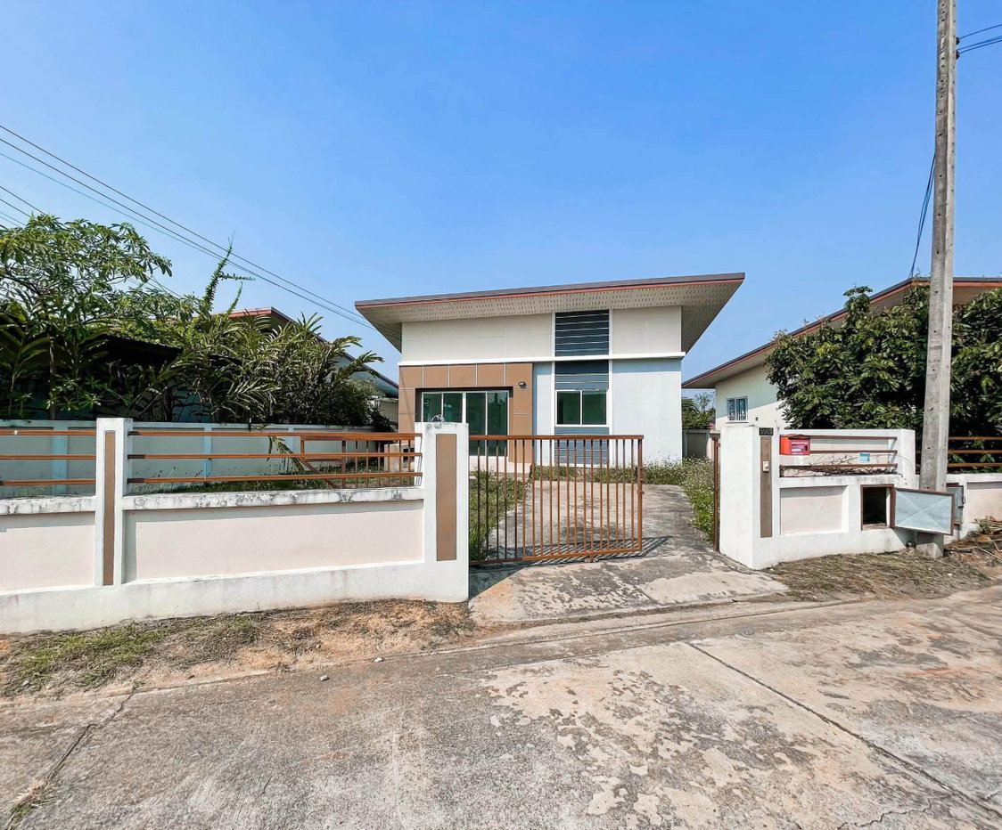 รูป ขายด่วน!!! บ้านเดี่ยวโครงการ ไนน์ตี้ ไนน์ อเวนิว (99 Avenue) สันทราย T. 063-6649056 - รูปที่ 2/10