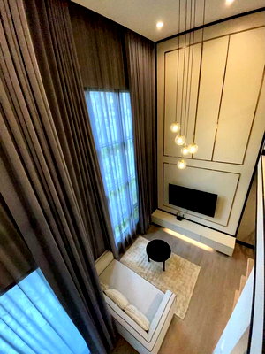คอนโดให้เช่า : 🍃 ให้เช่าคอนโด Duplex Room ห้องแบบ 2 ชั้น ทำเลดีมาก เดินทางสะดวก ติดเซ็นทรัลเชียงใหม่ ใกล้ Supermarket ร้านสะดวกซื้อ และอื่นๆอีกมากมาย