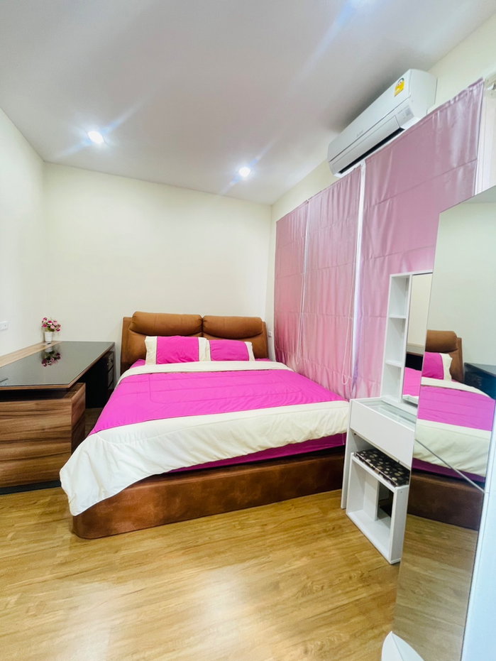 รูป 🏡 ให้เช่าทาวน์โฮม 2 ชั้น ในโครงการหรู พร้อมเฟอร์นิเจอร์ครบชุด ทำเลดีมาก เดินทางสะดวก ใกล้ตลาดทวีโชค ห้างสรรพสินค้า โรงพยาบาล โรงเรียน และอีกมากมาย - รูปที่ 7/14