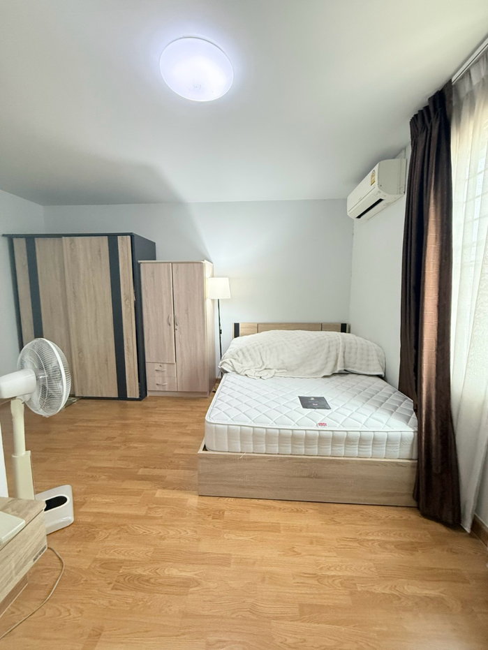 รูป 🏡 บ้านเช่าพร้อมอยู่ อารียา คัลเลอร์ พรีเมียม วงแหวน–รามอินทรา (เฟส2) ซอยสุเหร่าคลองหนึ่ง 15 3 ห้องนอน 2 ห้องน้ำเฟอร์ครบ ทำเลดีมาก - รูปที่ 4/18