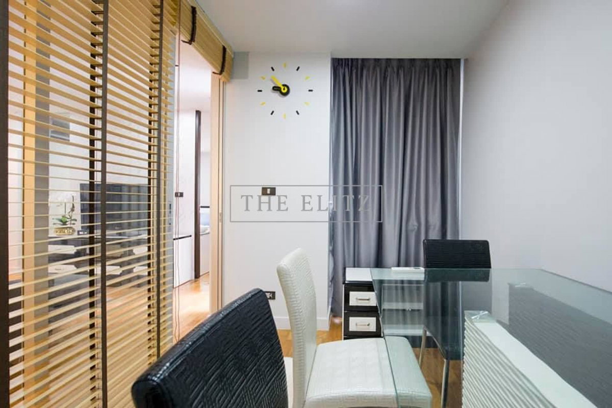 picture ✨ Low-Rise Boutique Luxury | A Spacious Urban Hideaway in the Heart of Silom ✨ - 2/10