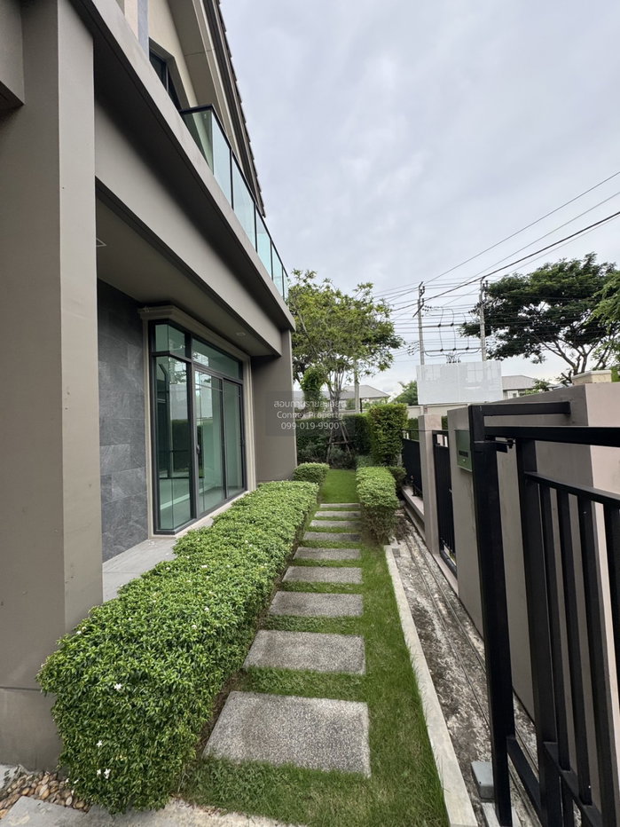 รูป ขายบ้าน บางกอก บูเลอวาร์ด สาทร - ปิ่นเกล้า 2 ห้องมุม มหาสวัสดิ์ บางกรวย นนทบุรี CX-165011 ✅ ทักไลน์ @connexproperty ตอบทันที ทีมงานมืออาชีพ ✅ - รูปที่ 2/11